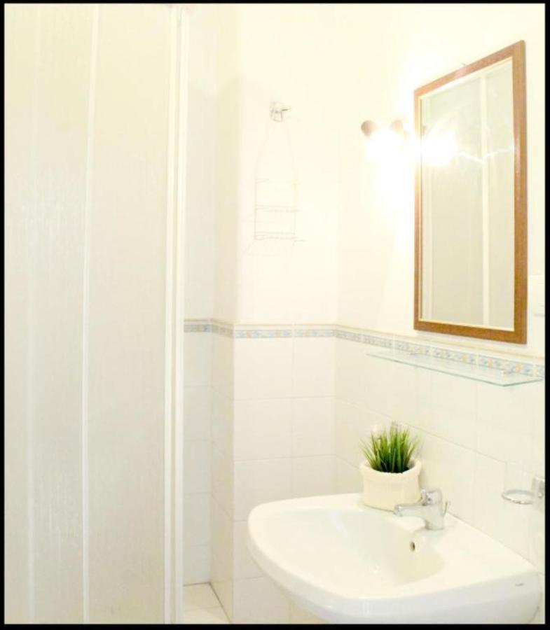 Sicilia Home B&B Catania Bagian luar foto