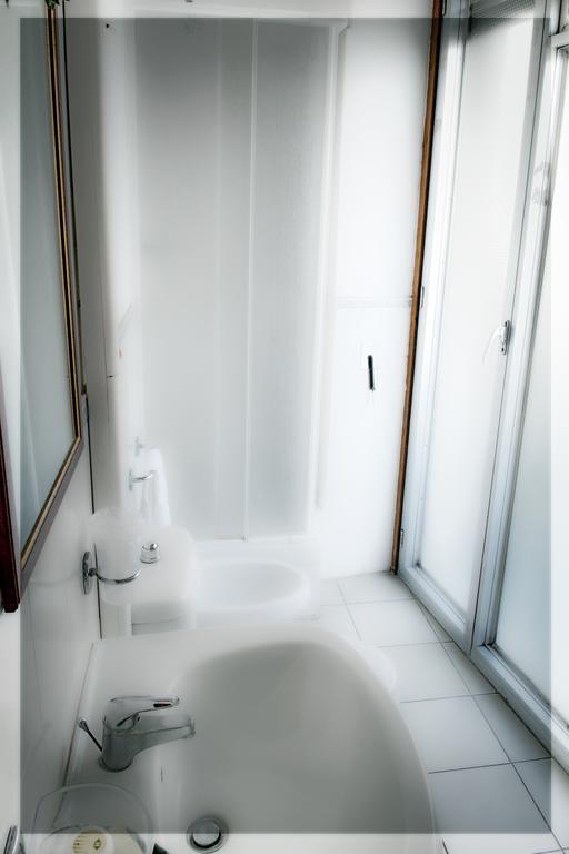 Sicilia Home B&B Catania Ruang foto
