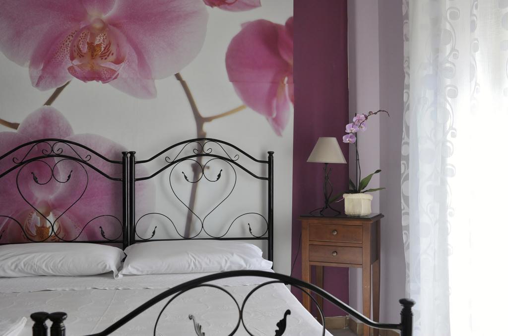 Sicilia Home B&B Catania Ruang foto