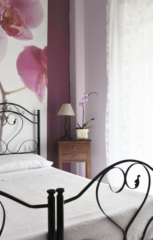 Sicilia Home B&B Catania Ruang foto