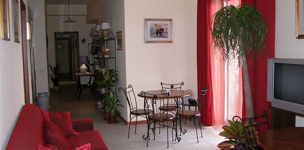 Sicilia Home B&B Catania Bagian luar foto