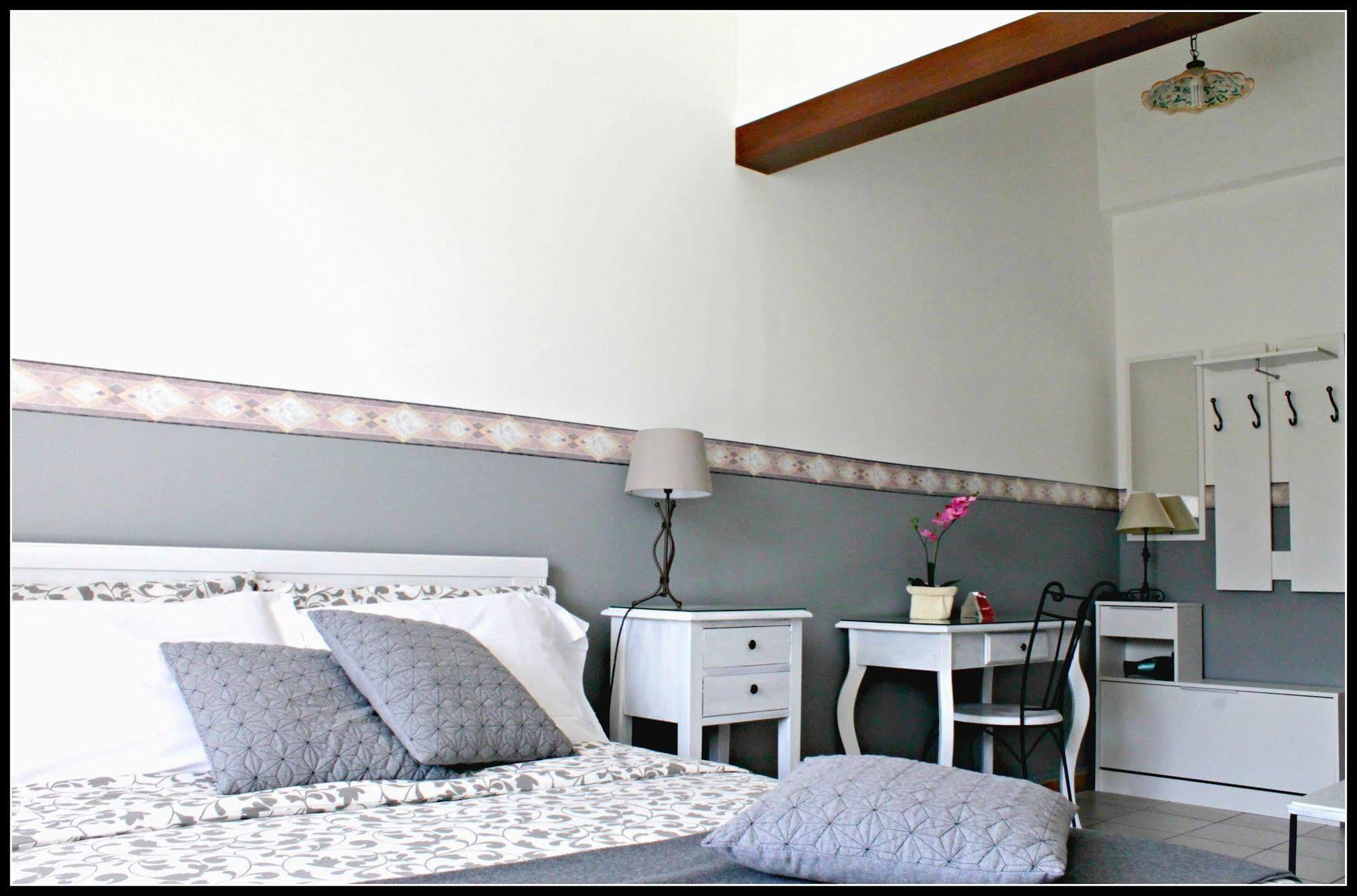 Sicilia Home B&B Catania Bagian luar foto