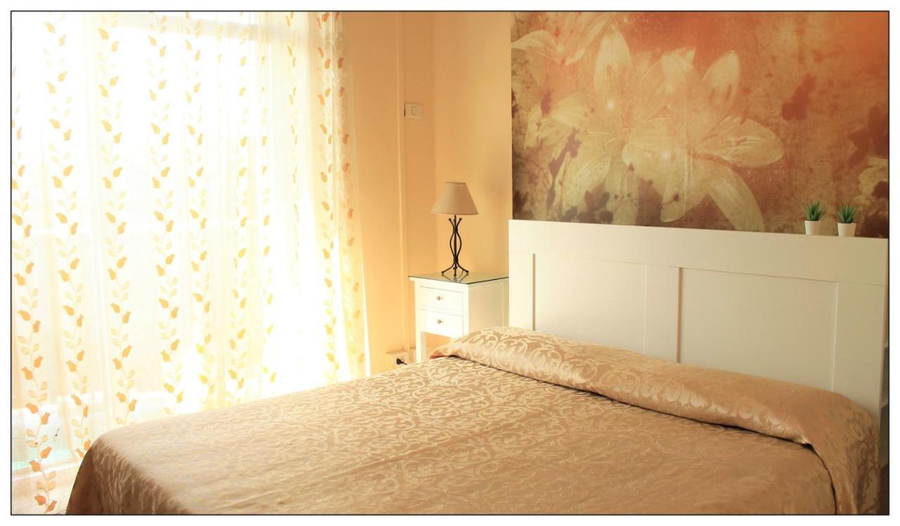 Sicilia Home B&B Catania Bagian luar foto
